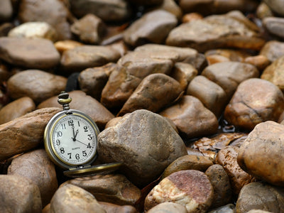 How to Shop for an Authentic German Clock